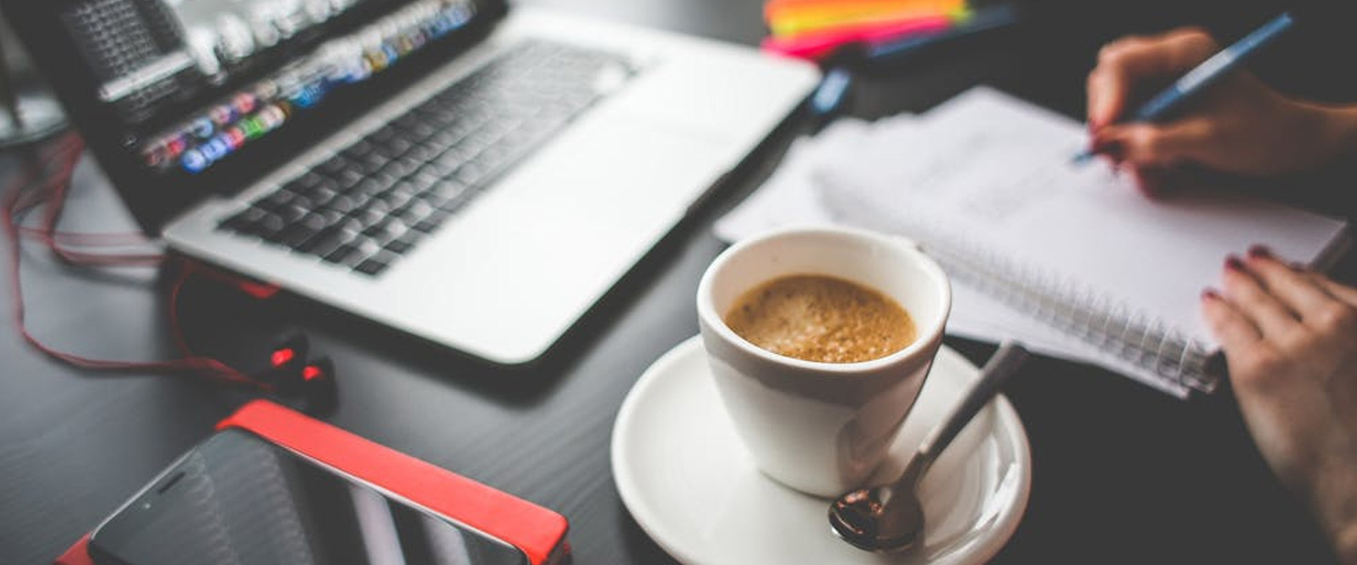 376雙吊鉤式拋丸機（PLC控制）